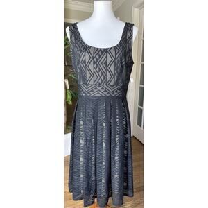 Maggy London Black Lace Fit & Flare Midi Dress Geometric Sleeveless Size 10